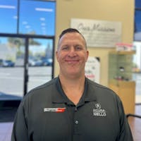 Jimmy Groberski at Niello Acura 