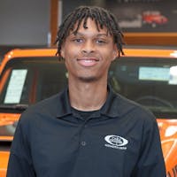 Triyuan Clifton at Cable Dahmer Chrysler Dodge Jeep Ram of Kansas City