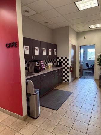 Executive Nissan, North Haven, CT, 06473