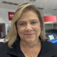 Stephanie Havens at Lia Nissan of Glens Falls