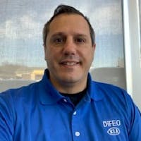 Simon Zion at DiFeo Kia