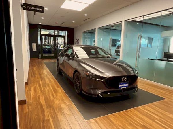 Woodhouse Place Mazda, Omaha, NE, 68138