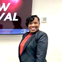Traci Douglas at Apple Lease Returns