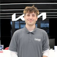 Kyson Peknik at Oakes Kia of Olathe