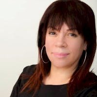 Laura Dominici at Mercedes-Benz of Orland Park