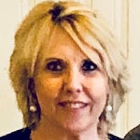 Susan Stryczek at Mercedes-Benz of Orland Park