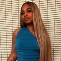 Zariah Robinson at EchoPark Automotive Dallas