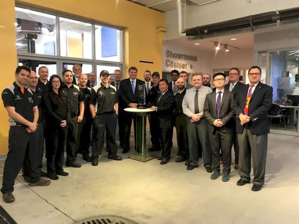 Mercedes-Benz of Milwaukee North, Milwaukee, WI, 53209