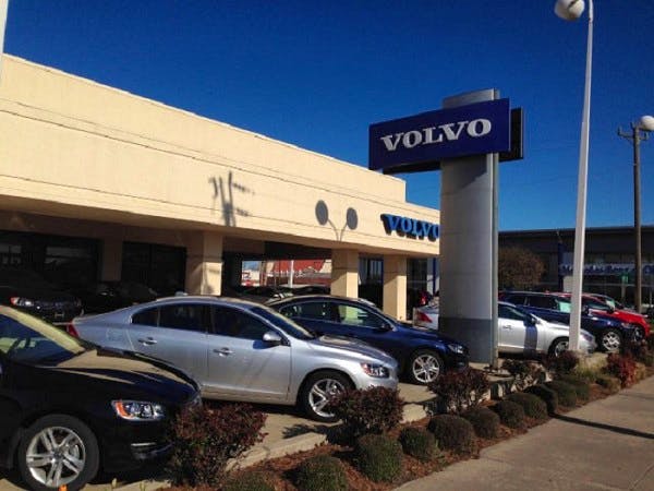 Volvo Cars Oklahoma City, Edmond, OK, 73013