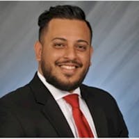 Chris Oliva at Universal Nissan