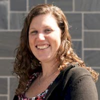 Lynzee Reinhart at Lundgren Subaru of Claremont