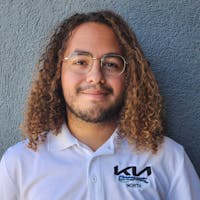 Vinnie Olivera at Greenway Kia North