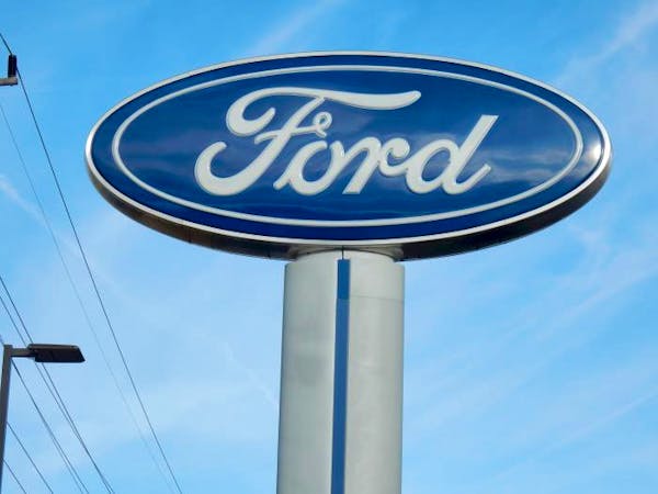 Carriage Ford, Clarksville, IN, 47129