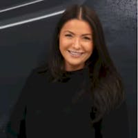 Jenna Marino at Mercedes-Benz of Edison - A Ray Catena Dealership 