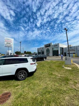 Al Piemonte Chrysler Dodge Jeep Ram, Crystal Lake, IL, 60012