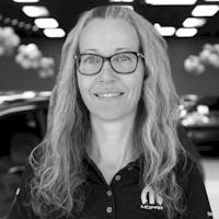 Jeannine Edwards at Kitchener Chrysler Jeep Ram