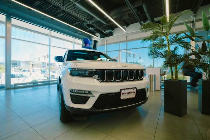 Bloomington Chrysler Jeep Dodge Ram, Bloomington, MN, 55431