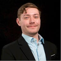 Ashton Howe at Mercedes-Benz of Barrington