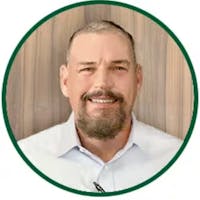 KENNETH ROBERTS at Land Rover Alexandria