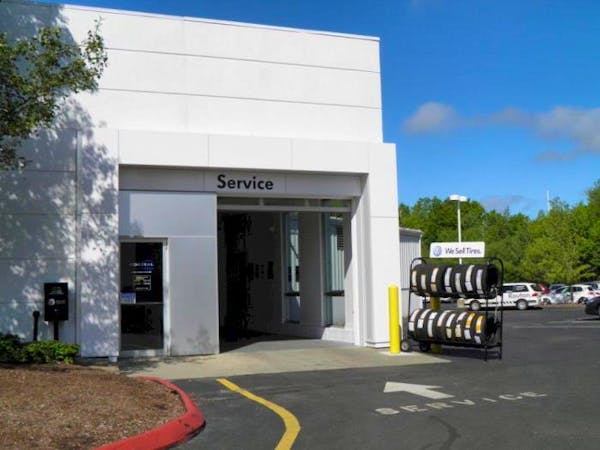 Coastal Volkswagen, Hanover, MA, 02339