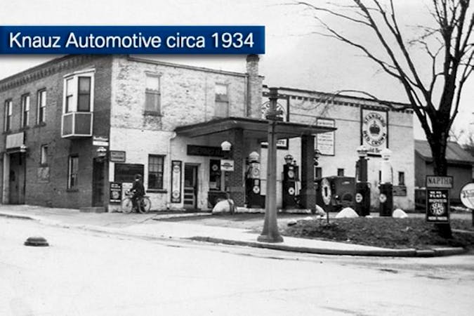 Knauz Ineos Grenadier of Lake Bluff, Lake Bluff, IL, 60044