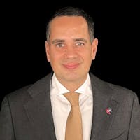 Rafael Medina at Volkswagen of Downtown Chicago