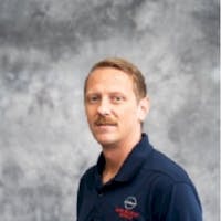 Dave Thompson at Mike Barney Nissan