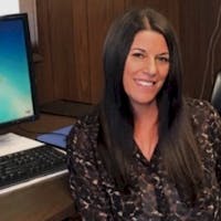 Noreen Nappi at Newins Bay Shore Ford