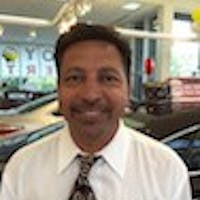 Mo Afzal at Oakbrook Toyota In Westmont