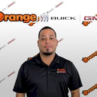 Yvan Linares headshot