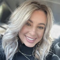 Renee Ankenbrand at D&M Leasing - Houston