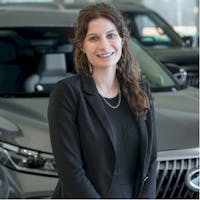 Laura Lorenz at INFINITI Stuart