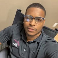 Dishion Robinson headshot