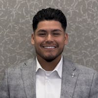 Johnathon Pineda at Envision Ford of Oxnard