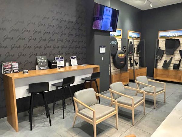 Woodhouse Chrysler Dodge Jeep RAM, Blair, NE, 68008