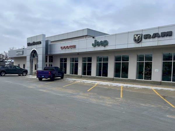 Woodhouse Chrysler Dodge Jeep RAM, Blair, NE, 68008