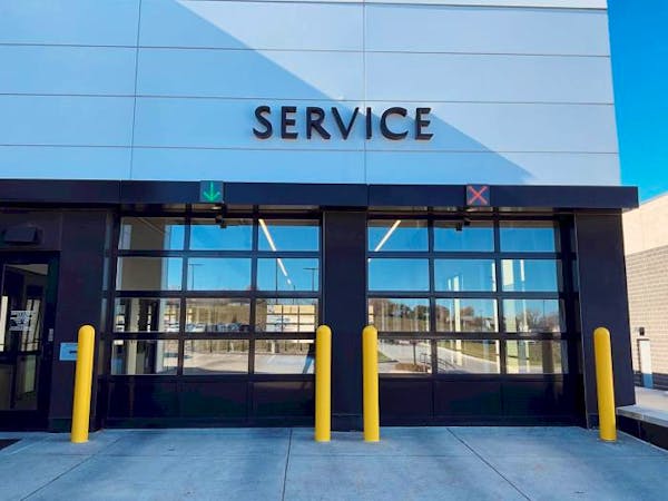 Woodhouse Mazda, Bellevue, NE, 68005