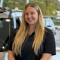 Peyton Halleen at Halleen Kia of Sandusky