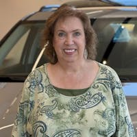 Joanne Rozar at Halleen Kia of Sandusky