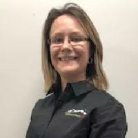 Mindy Vance at Summit Place Kia West