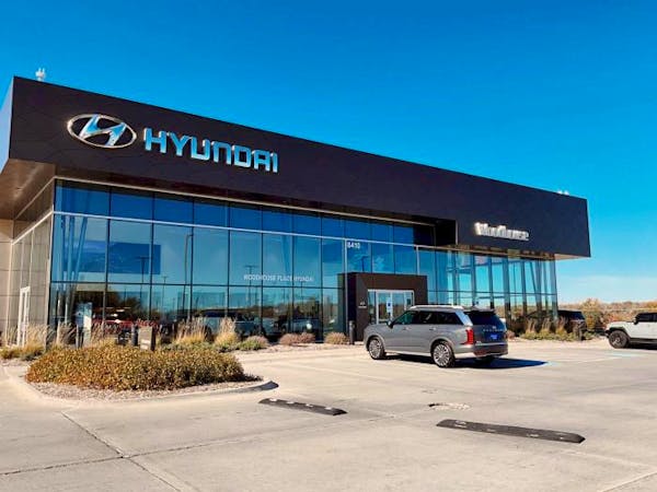 Woodhouse Place Hyundai, Omaha, NE, 68138