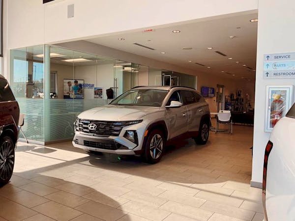 Woodhouse Place Hyundai, Omaha, NE, 68138
