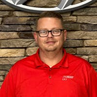 Justin Brierly headshot