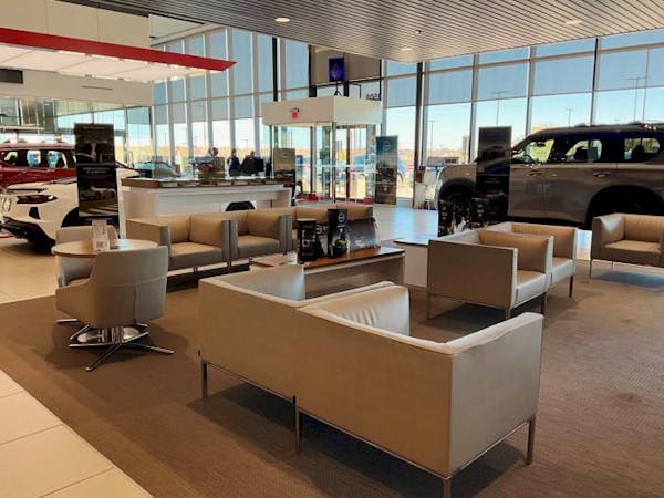 Woodhouse Place Nissan, Omaha, NE, 68138