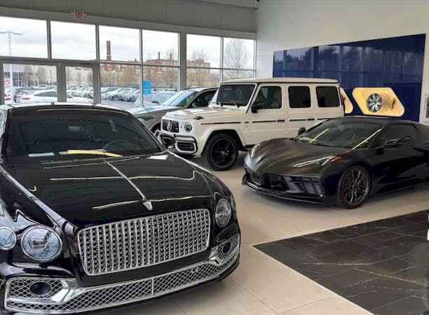 Ken Ganley Motorcars,  Akron, OH, 44305