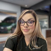 Esther Shamouel at INFINITI Roseville