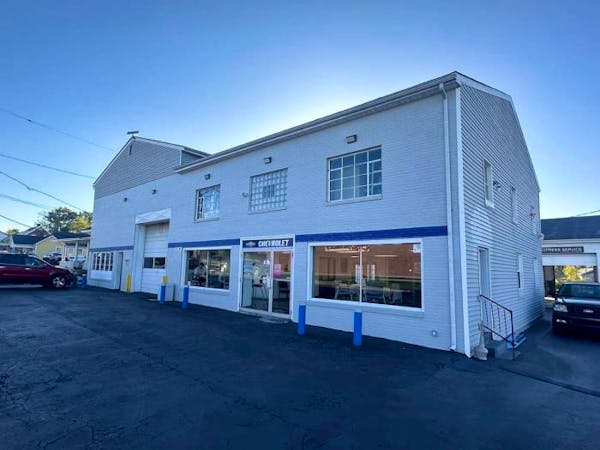 Glenn Chevrolet, Eminence, KY, 40019