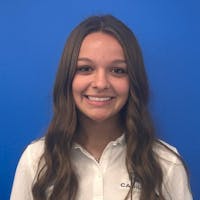 Abby Stortzum headshot