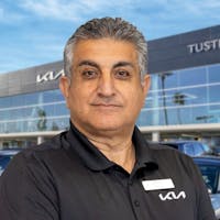 Ramin Rouhbakhsh headshot