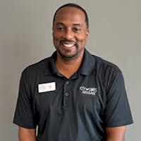 Photo of Robert Lee, Sales Advisor